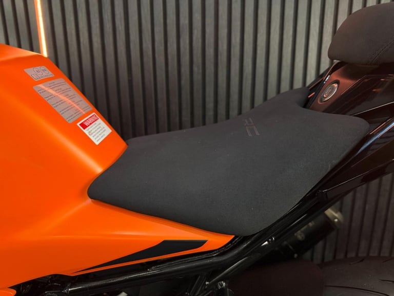 2024 KTM RC 390 390 X-Ring Euro 5