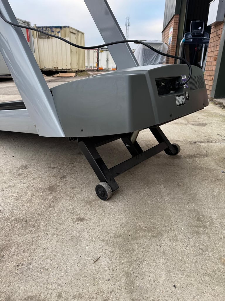 Matrix fitness commercial T50x-U Treadmills 