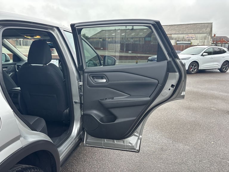 2022 Nissan Qashqai 1.3 DiG-T MH N-Connecta 5dr SUV PETROL Manual