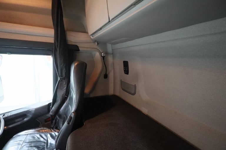 2022 (72 PLATE) Scania R500 6x2 Euro 6 Tractor Units