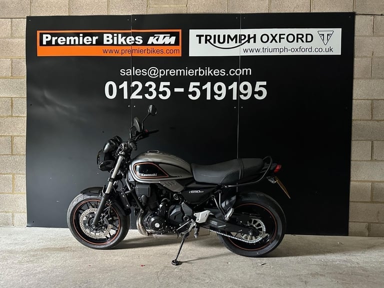 STUNNING LOW MILEAGE 2023/23 KAWASAKI Z650 RS MOTORCYCLE