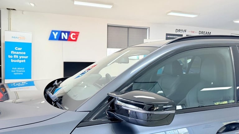 2021 BMW 3 Series 2.0 330e 12kWh M Sport Touring Auto Euro 6 (s/s) 5dr Estate PETROL/ELECTRIC Aut...