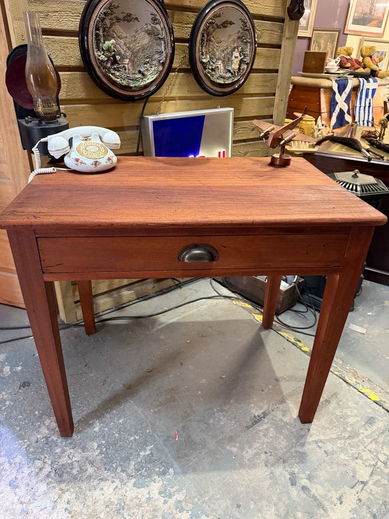 Late Victorian Solid mahogany Writing Table with Drawer – 91.5 cm x 60 cm x 76.5 cm