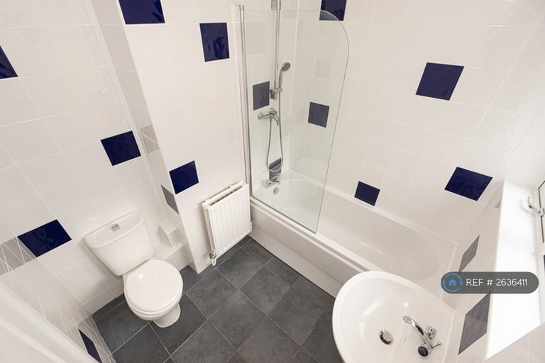 2 bedroom flat in Markhams Chase, Basildon, SS15 (2 bed) (#2636411)