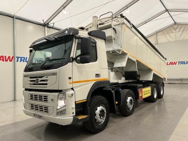 image for Volvo FM 410 8x4 Day Cab Tipper