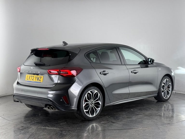 2022 Ford Focus 1.0T EcoBoost MHEV ST-Line Vignale DCT Euro 6 (s/s) 5dr Hatchback PETROL Automatic