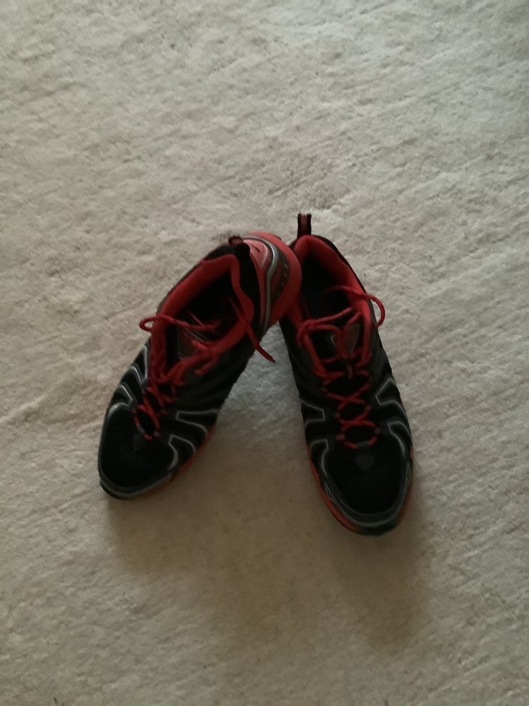 Second-Hand Racket Ball Sports Equipment for Sale in Twickenham