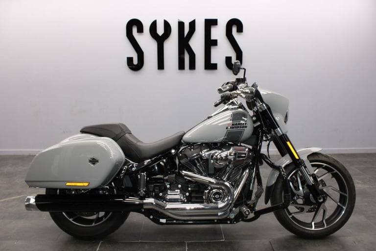 image for 2024 Harley-Davidson FLSB Softail Sport Glide in Gauntlet Grey