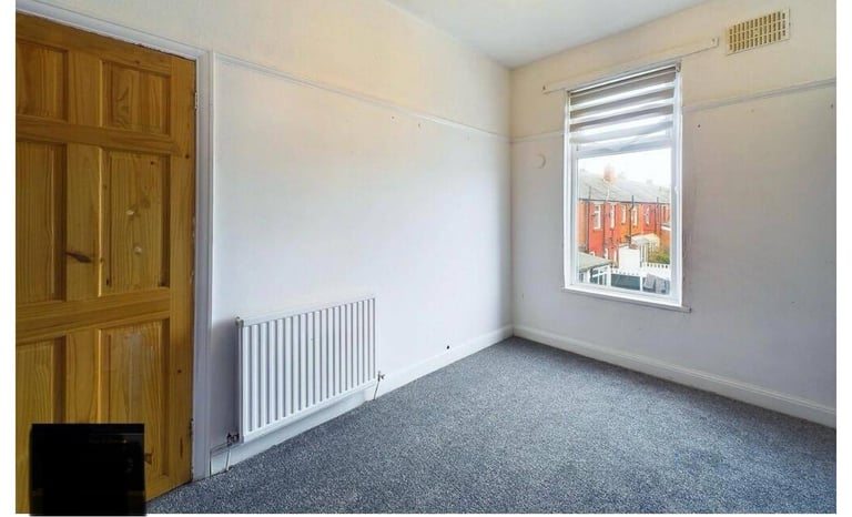 3 Bed Semi-Detached House, Linfield Terrace, FY4