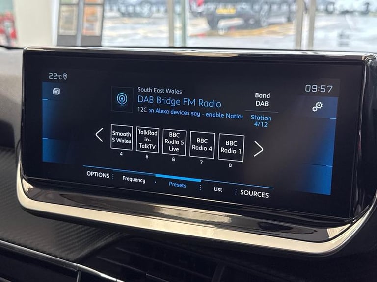 2022 Peugeot 208 1.2 PureTech 100 Allure Premium + 5dr EAT8 Automatic Hatchback Petrol Automatic