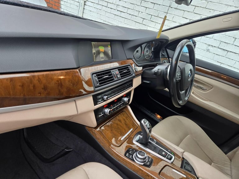 2013 BMW 5 Series 2.0 520d SE Auto Euro 5 (s/s) 4dr SALOON Diesel Automatic