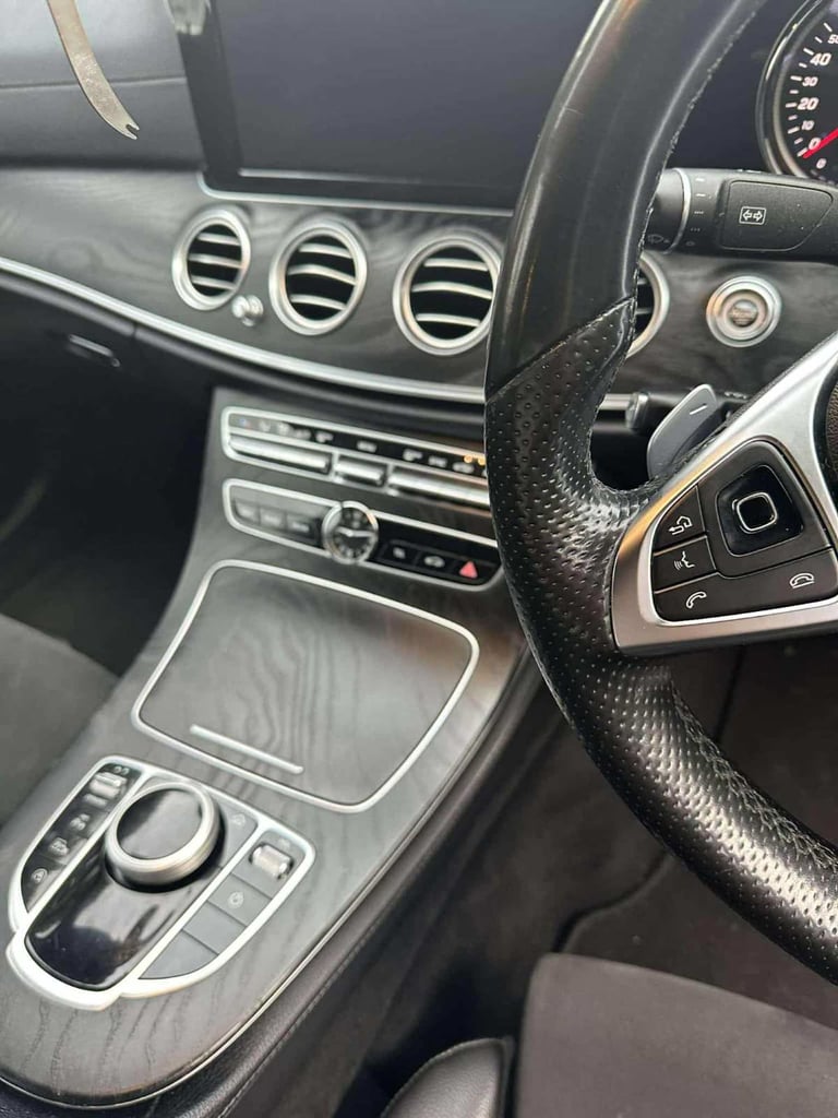 Mercedes-Benz, E CLASS, Saloon, 2018, Semi-Auto, 1950 (cc), 4 doors