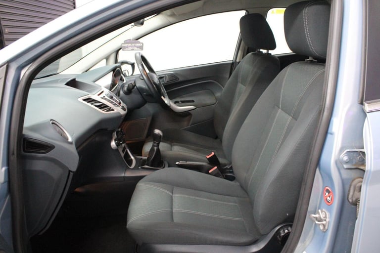  Ford Fiesta 1.25 Zetec 5dr Petrol Manual
