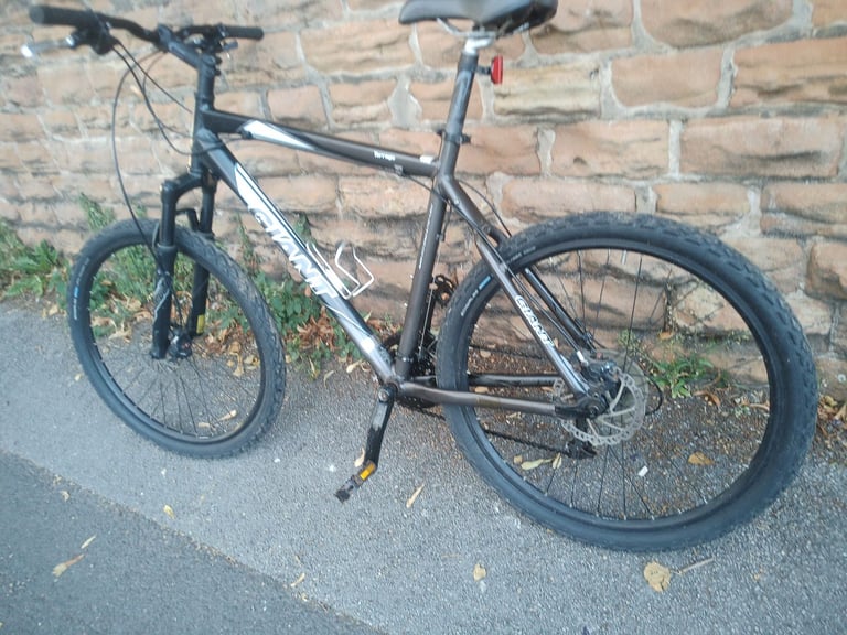 Giant Terrago Large Adults Mountain Bike, Hydraulic Brakes