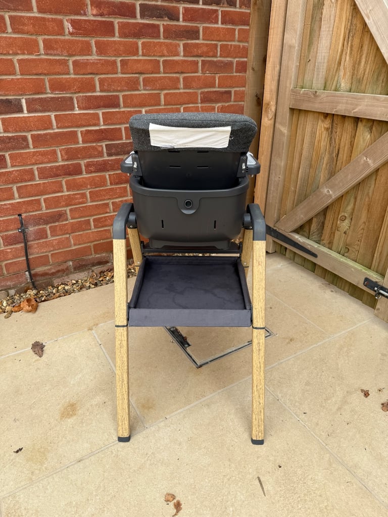 Tutti Bambini Nova Birth to 12 Years Complete Highchair Package - Grey/Oak