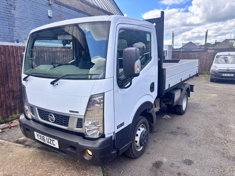 image for 2016 NISSAN NT400 CABSTAR 35.14 dCi TIPPER AIR CON NO VAT