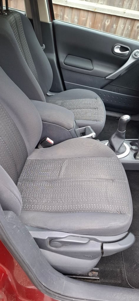 Renault, MEGANE, Hatchback, 2008, Manual, 1598 (cc), 5 doors