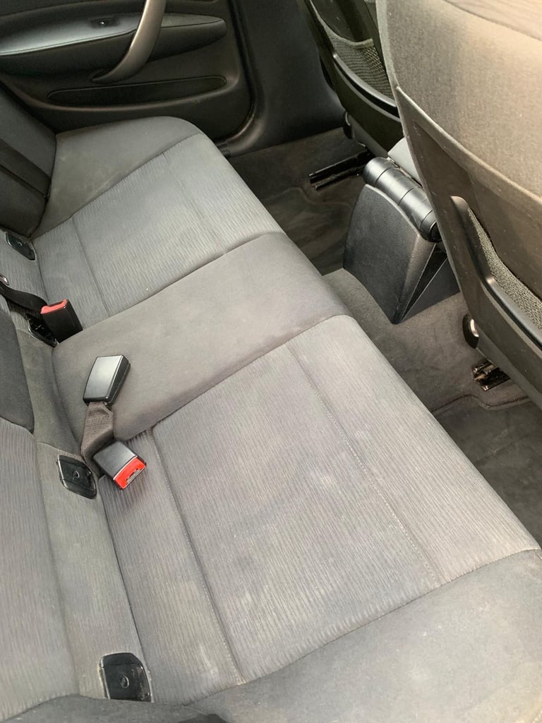 BMW, 1 SERIES, Hatchback, 2010, Manual, 1995 (cc), 5 doors