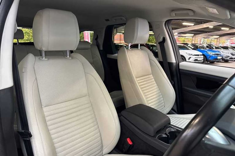 2019 Land Rover Discovery Sport 2.0 P250 SE 5dr Auto ESTATE PETROL Automatic