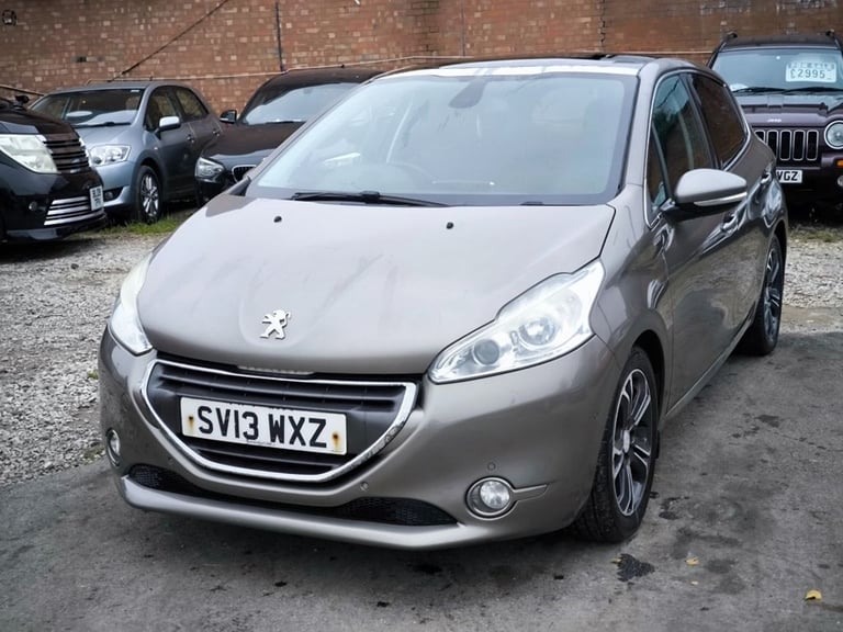 2013 13 PEUGEOT 208 1.6 E-HDI INTUITIVE 5D 92 BHP DIESEL