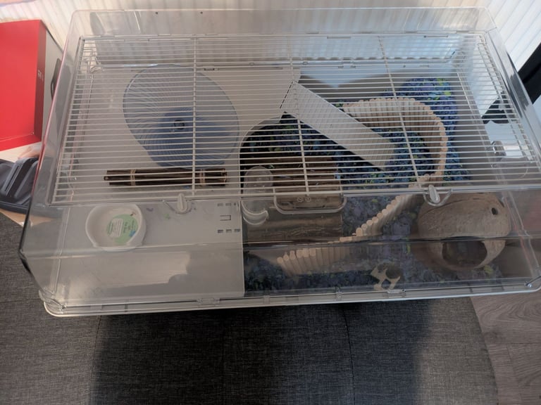 Gerbil/hamsters cage