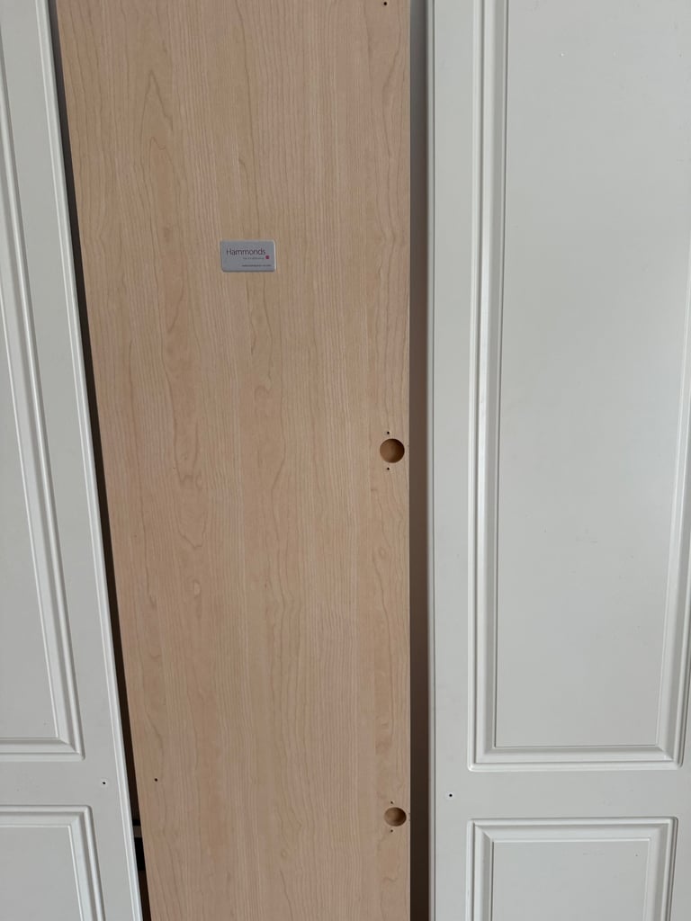 3x Hammonds White Wardrobe Doors H 193.5cm W 44cm