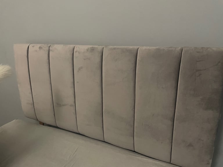 Double headboard