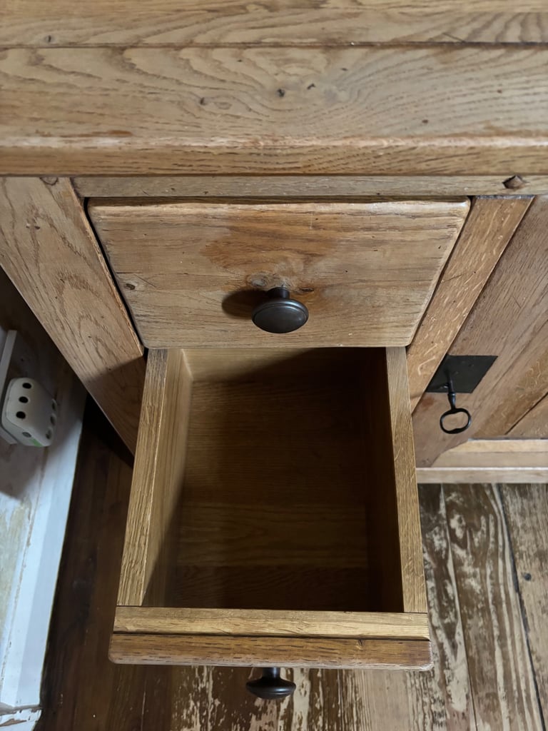 Solid Oak Sideboard – Made in France (“Châtaigne”)