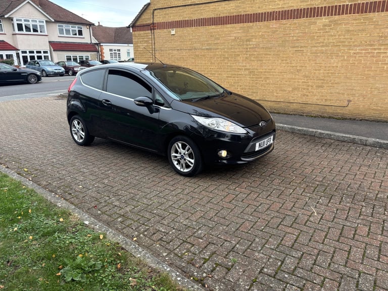 Ford, FIESTA, Hatchback, 2011, Manual, 1242 (cc), 3 doors