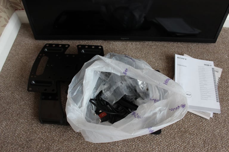SONY BRAVIA 32" TV