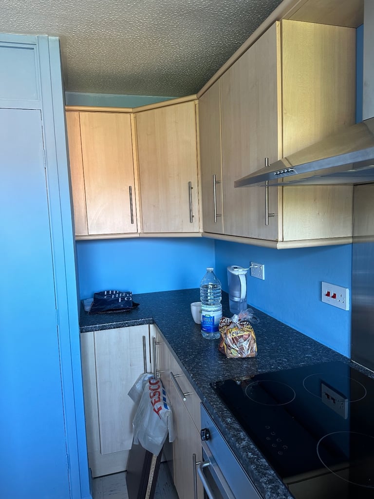 1 bedroom Flat, Dehavilland Close UB5 