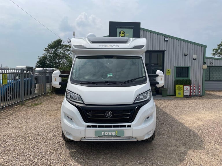 Estrusco T7400 QBC 4 berth 4 Belt Motorhome Rear garage 