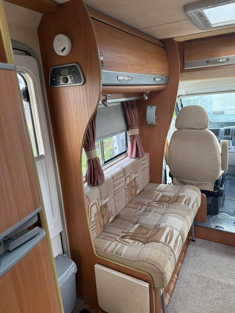 2009 - Autocruise Star Trail - 3 Ltr - 28,000 Miles - 4 Berth / 2 Belts - AUTO