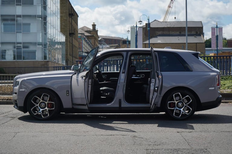 Rolls-Royce Cullinan 6.75 V12 Black Badge Auto 4WD Euro 6 5dr