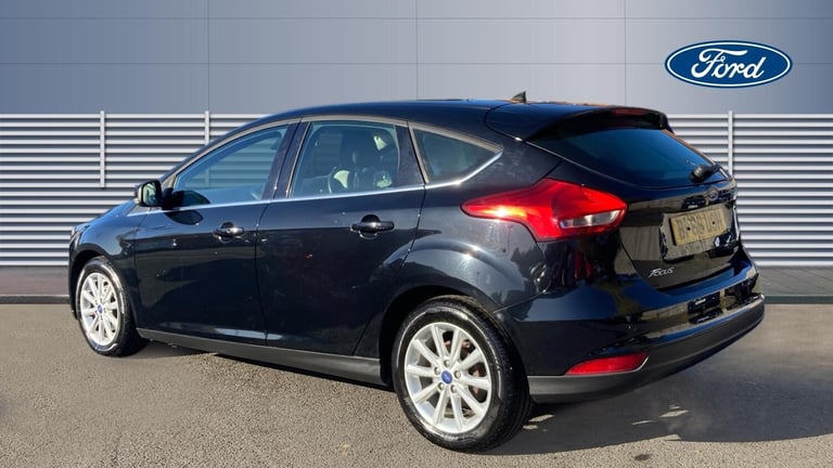 2016 Ford Focus 1.0 EcoBoost 125 Titanium 5dr HATCHBACK PETROL Manual