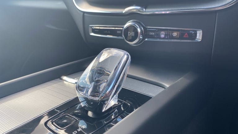 2024 Volvo XC60 2.0 T6 350 RC PHEV Plus Black Ed 5dr AWD Gtron Estate Estate Hybrid Automatic