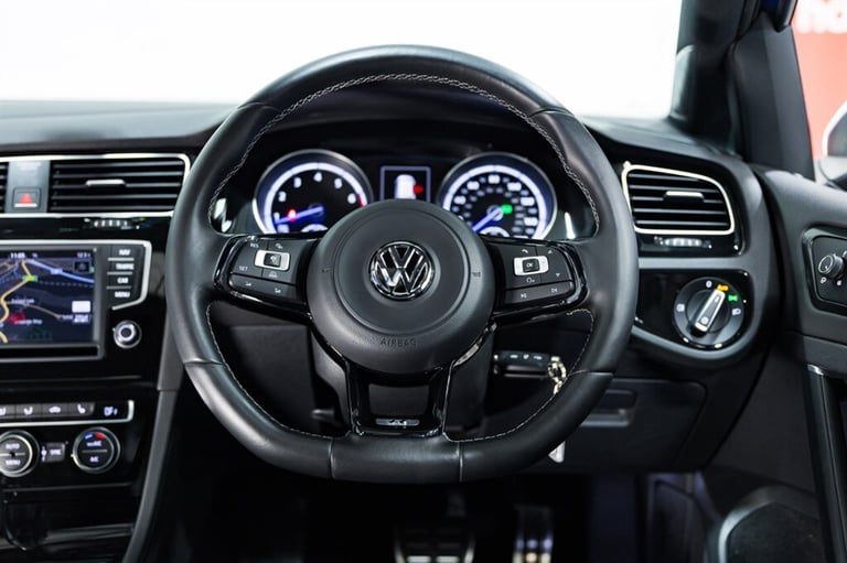 2017 Volkswagen Golf 2.0 TSI R 5dr DSG ESTATE PETROL Semi Automatic