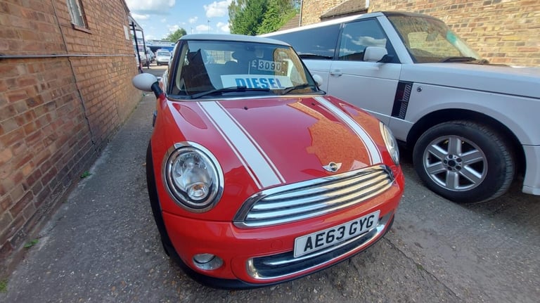 image for MINI HATCH 1.6 Cooper D Hatch 2013