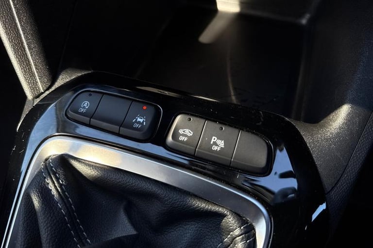 2021 Vauxhall Corsa 1.2 Elite Edition 5dr HATCHBACK PETROL Manual