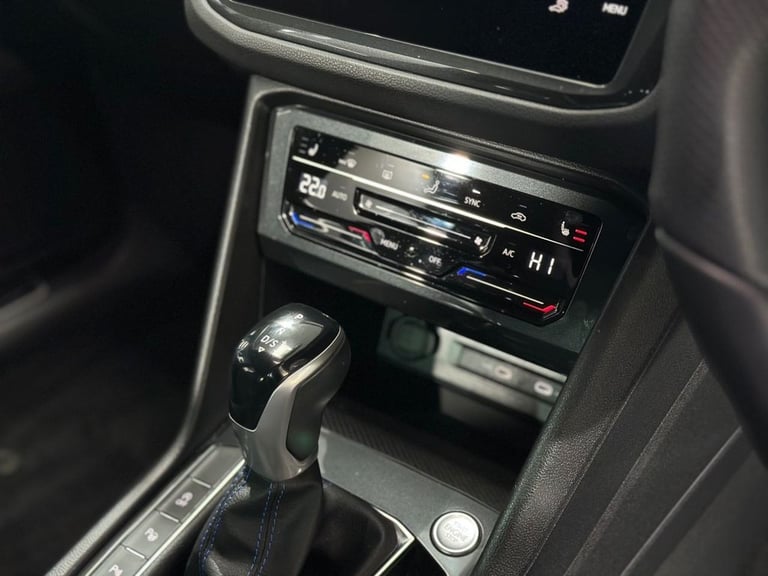 2021 71 VOLKSWAGEN TIGUAN 2.0 TSI R SUV 5DR PETROL DSG 4MOTION EURO 6 (S/S) (320