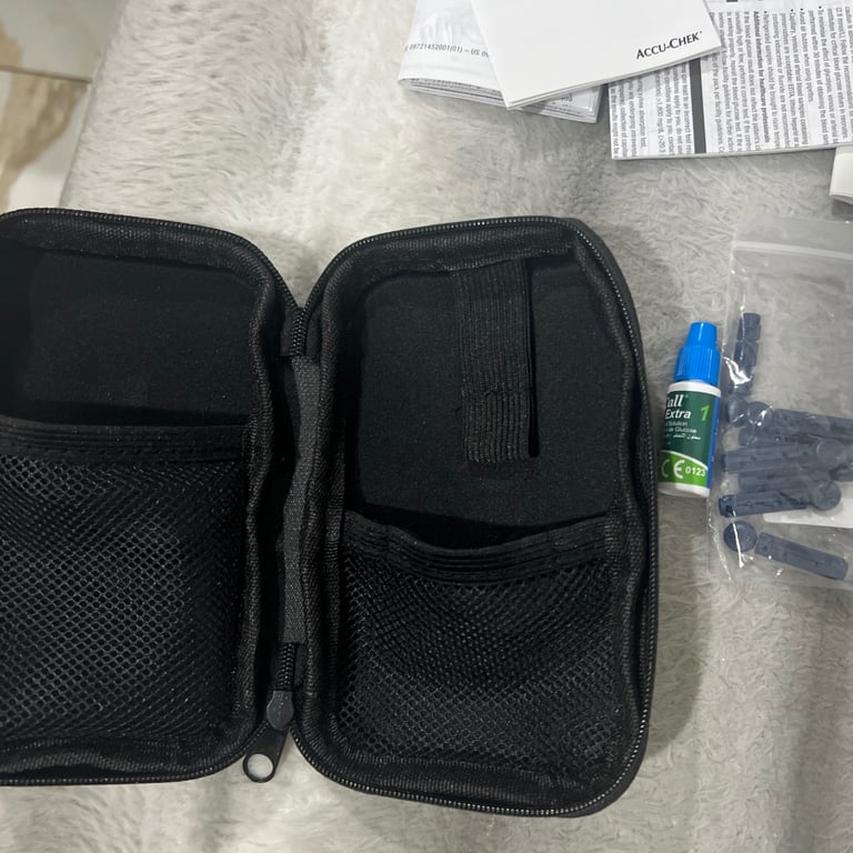 Accu-chek Instant Blood Glucose Monitor Meter Kit