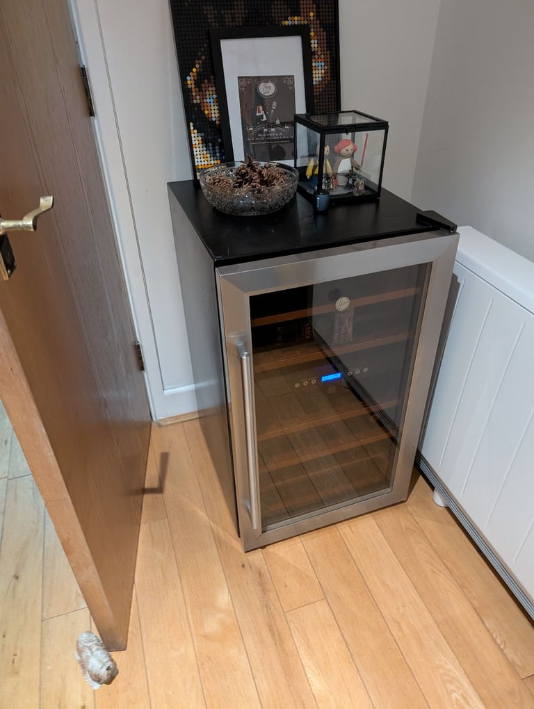 Hoover Wine Fridge dual zone