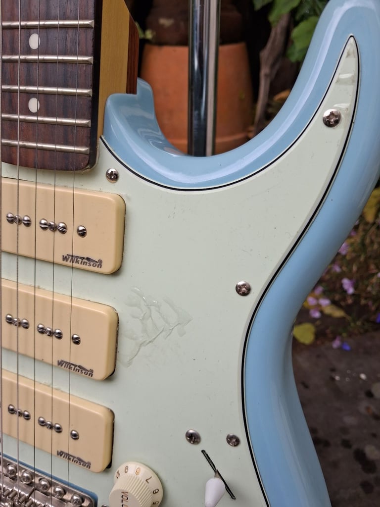 JHS Vintage Advance AV6 Laguna Blue Electric Guitar. New/old stock. Unplayed.