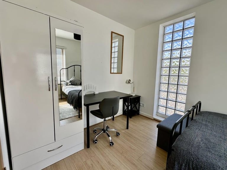 ☀️ Clean Room ✅ Hassle-Free Rent