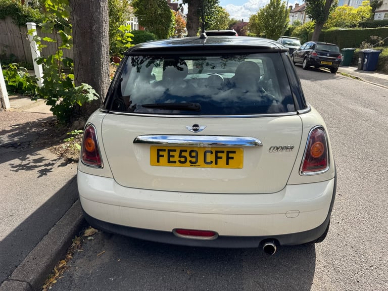 Mini Cooper HATCHBACK, 2009, Manual, 1598 (cc),3 doors - Image 7