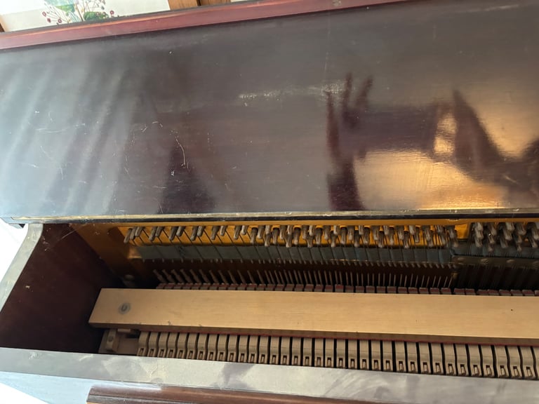 Boyd London Piano Upright