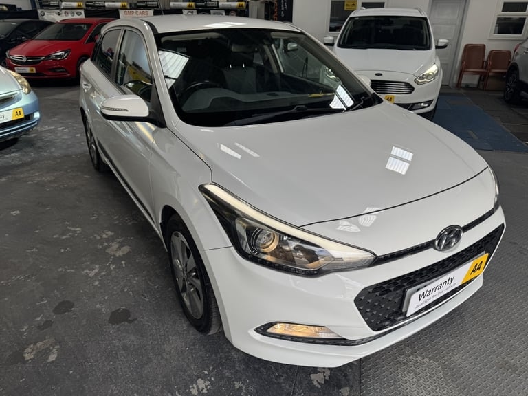 2016 Hyundai i20 1.2 GDI PREMIUM 5DR Manual Hatchback Petrol Manual