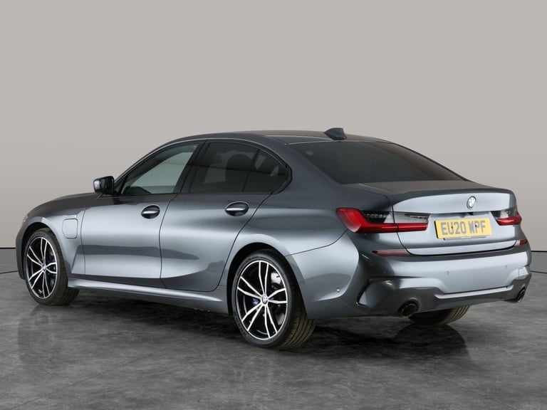2020 BMW 3 Series 2.0 330e 12kWh M Sport Saloon 4dr Petrol Plug-in Hybrid Auto Euro 6 (s/s) ( Sal...