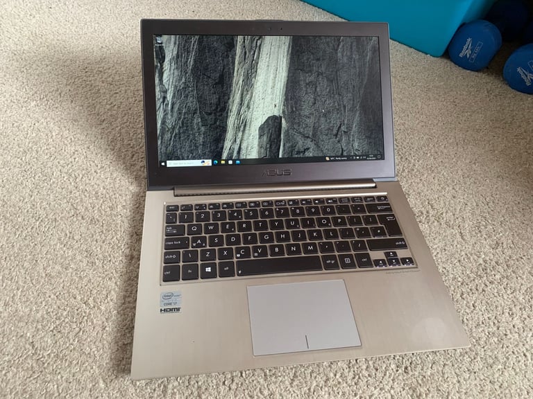 ASUS Zenbook UX31A core i7 Notebook PC