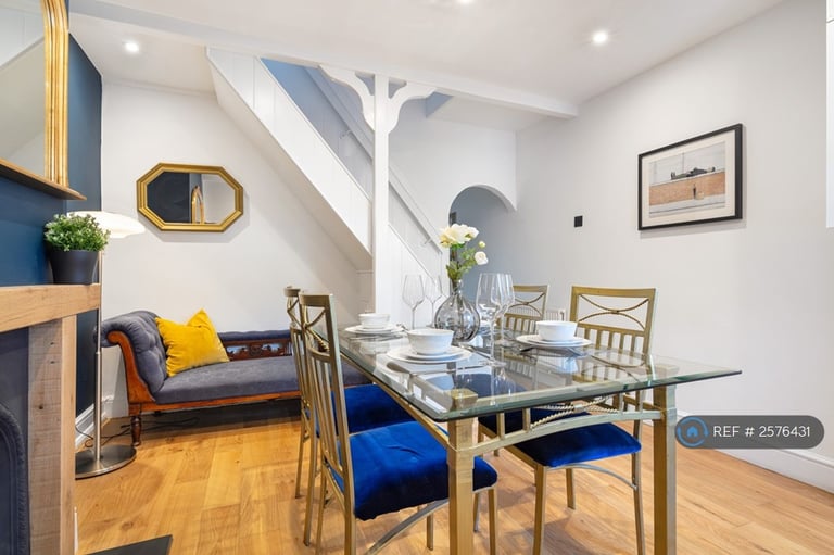 2 bedroom house in Clewer Fields, Windsor, SL4 (2 bed) (#2576431)